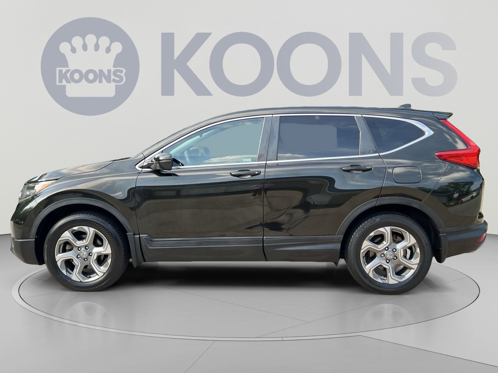 Used 2018 Honda CR-V EX image 2