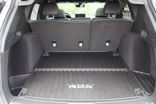 New 2026 Acura RDX SH-AWD image 28