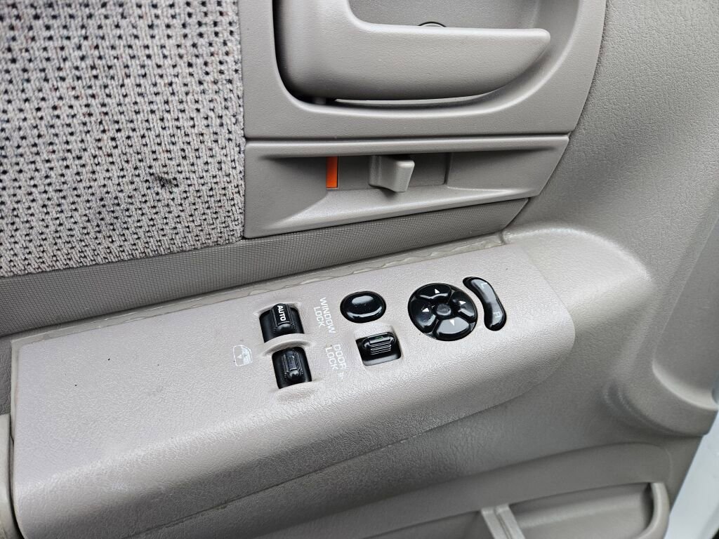 Used 2001 Dodge Dakota Sport image 15