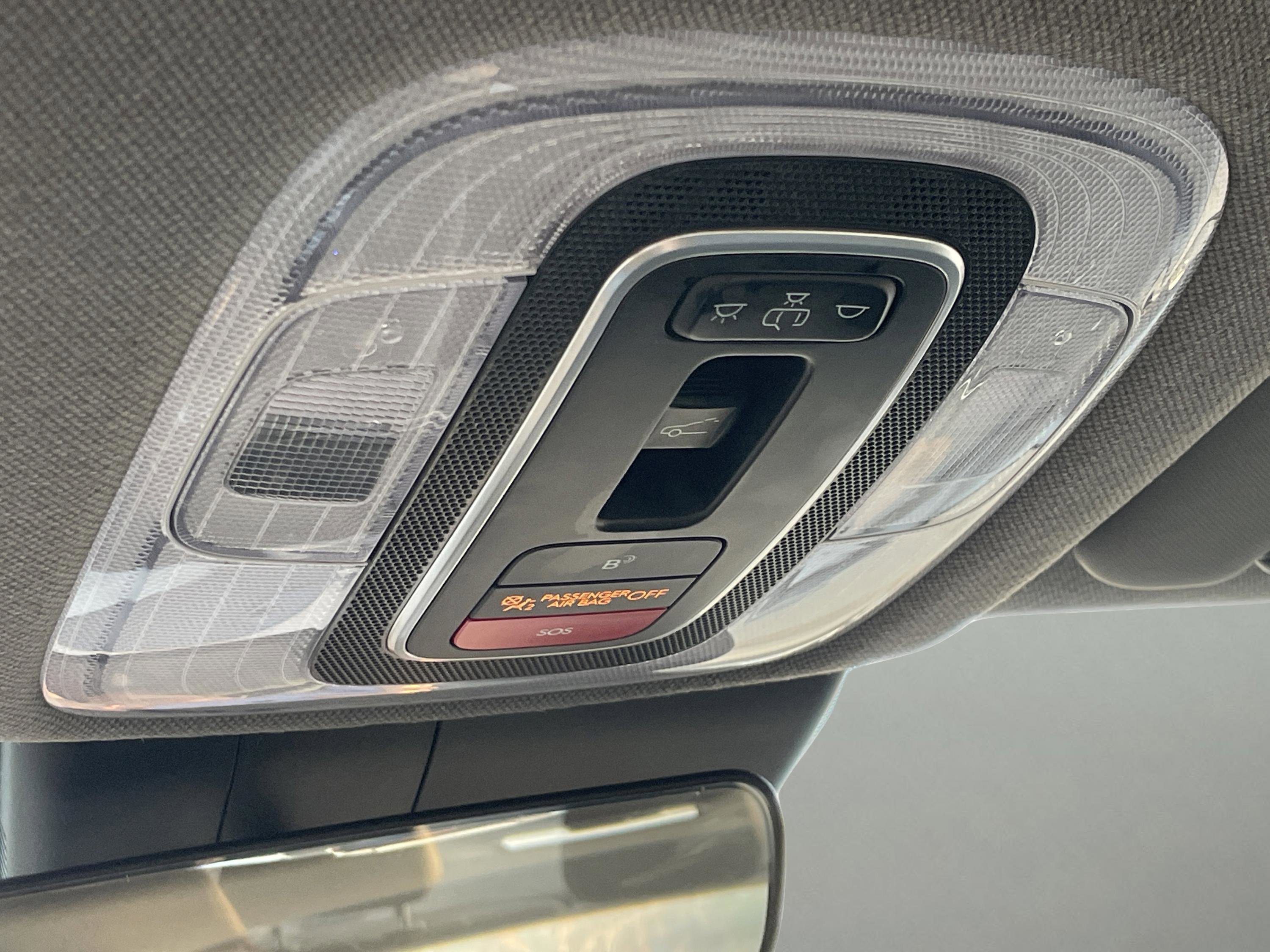 Used 2025 Hyundai Elantra SEL image 21