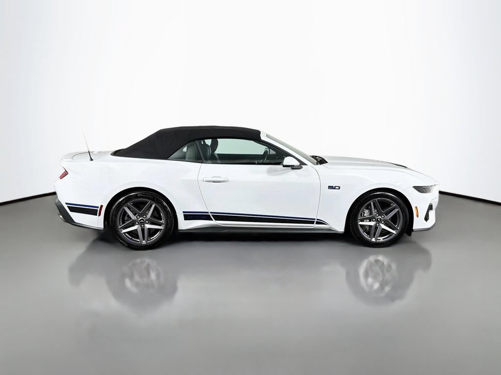 Used 2025 Ford Mustang GT Premium RWD image 8