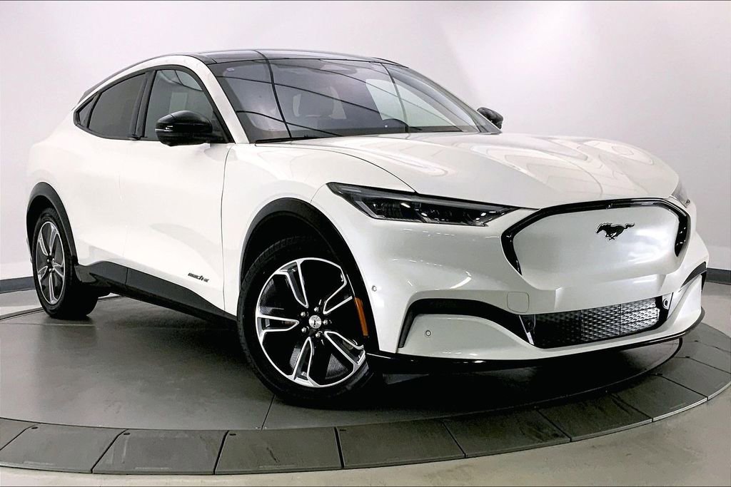 Used 2023 Ford Mustang Mach-E Premium image 1