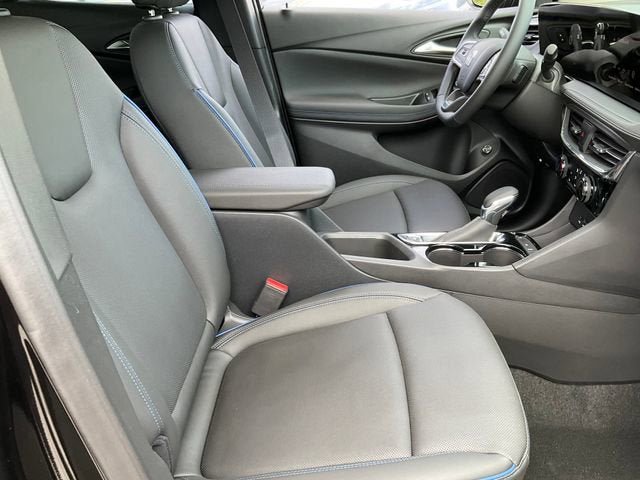 New 2026 Buick Encore GX Sport Touring w/ Advanced Technology Package FWD image 19