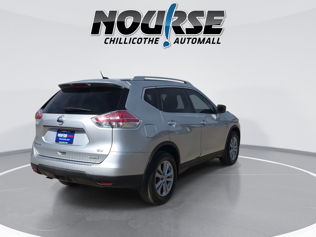 Used 2015 Nissan Rogue SV w/ SV Premium Package image 8