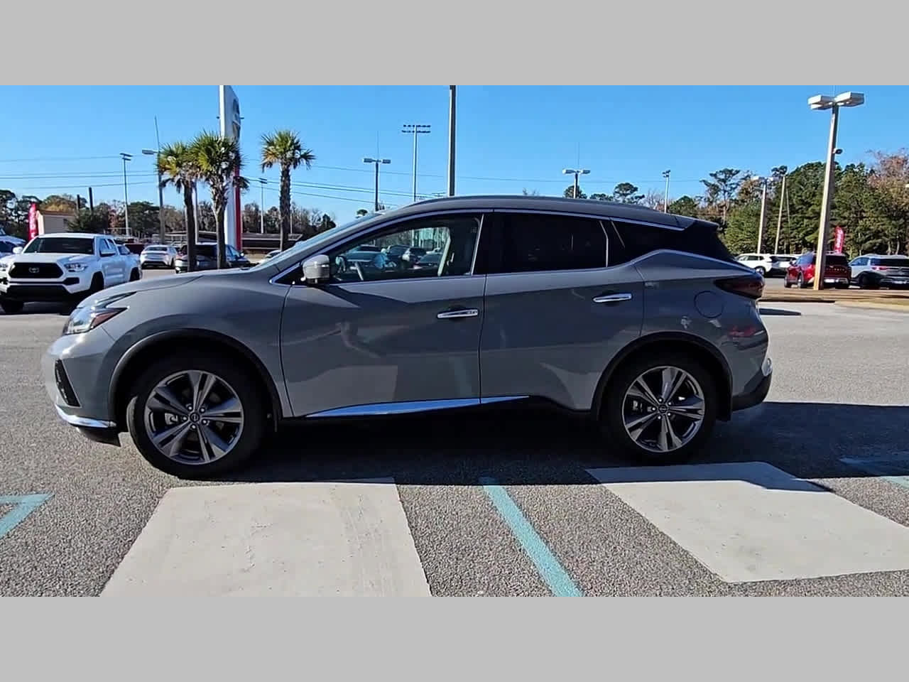 Used 2023 Nissan Murano Platinum w/ Cargo Package image 26