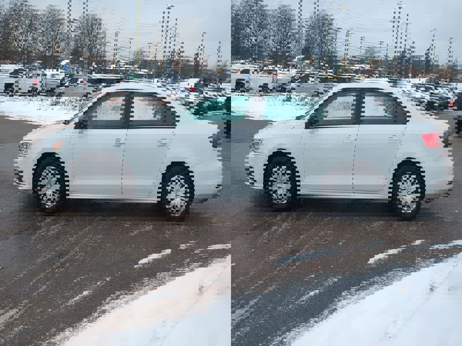 Used 2015 Volkswagen Jetta S image 5