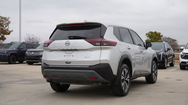 Used 2022 Nissan Rogue SV image 9
