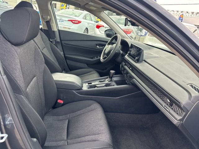 Certified 2023 Honda Accord EX image 20
