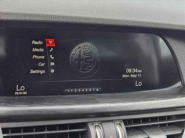 Used 2019 Alfa Romeo Stelvio AWD image 14