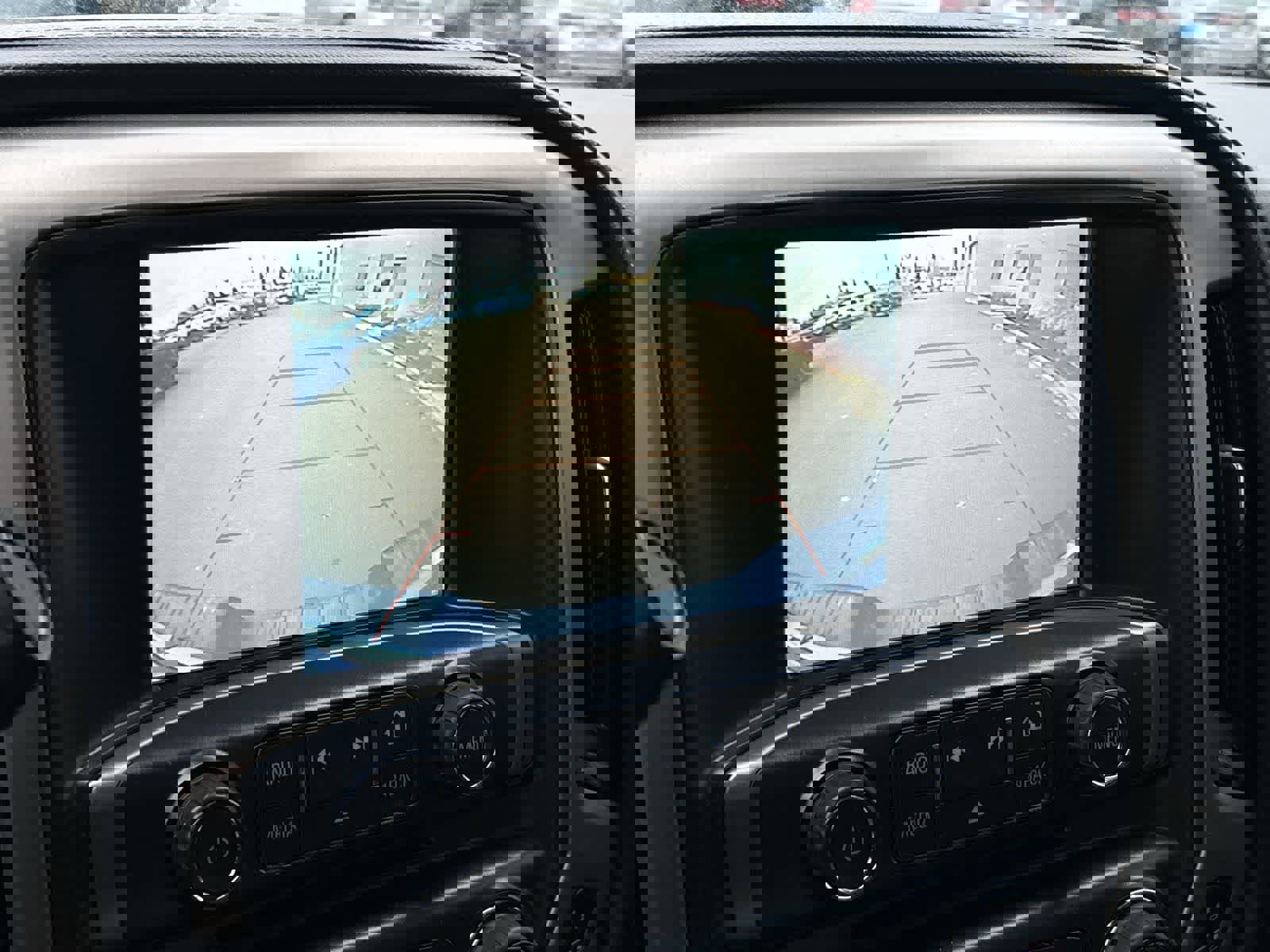 Used 2018 GMC Sierra 1500 Denali image 19