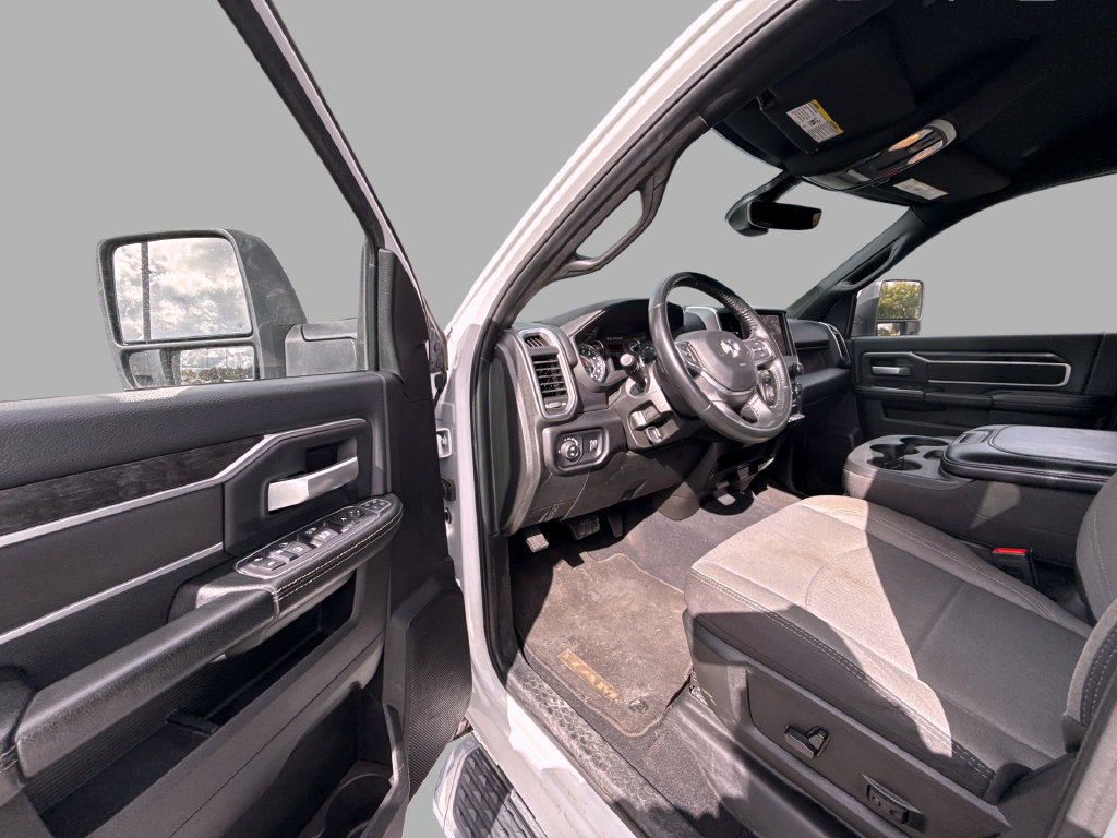 Used 2024 RAM 2500 Big Horn AWD/4WD image 14