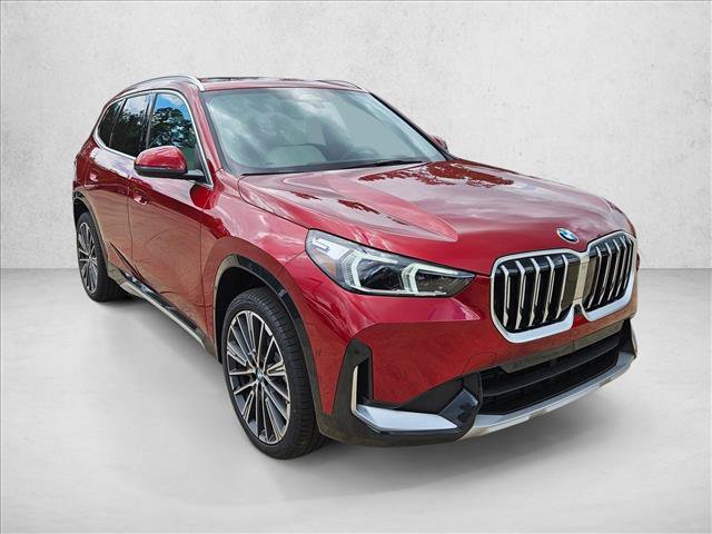Used 2026 BMW X1 xDrive28i w/ Technology Package AWD/4WD image 3