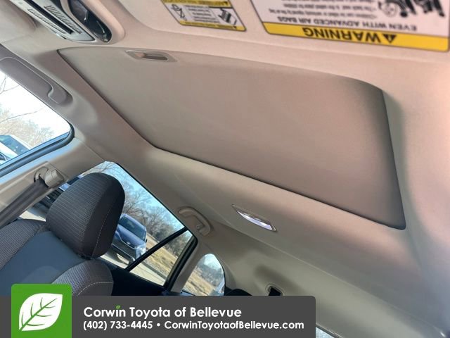 Used 2025 Subaru Outback Premium image 20