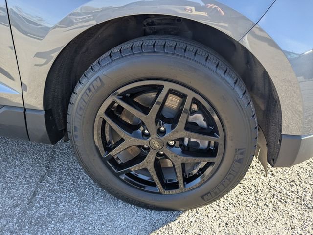 Used 2023 Ford Edge SEL w/ Convenience Package AWD/4WD image 9