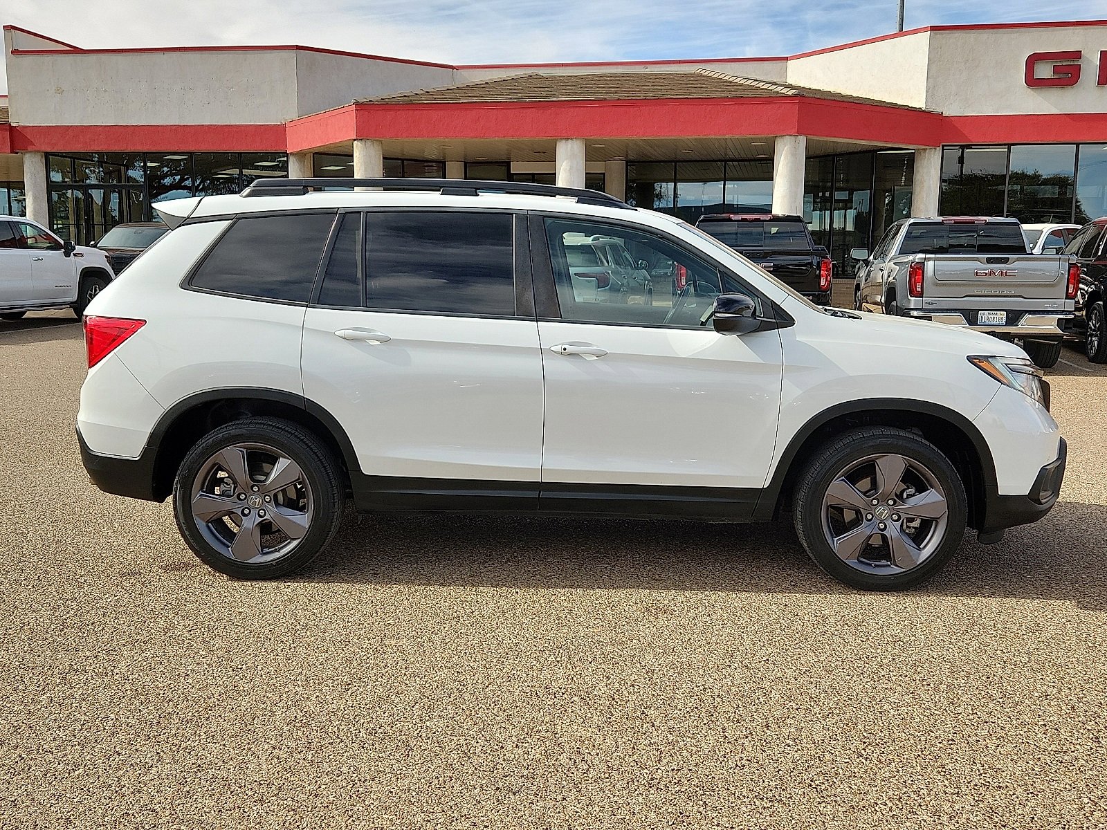 Used 2020 Honda Passport Touring image 5