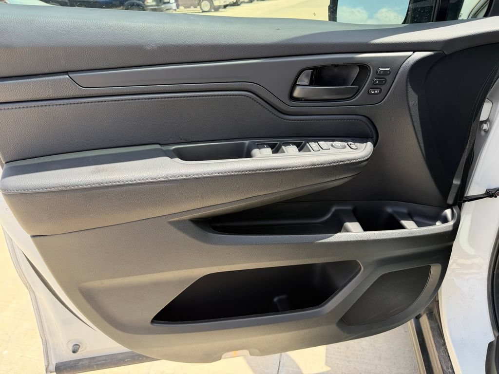 Used 2024 Honda Odyssey EX-L image 13