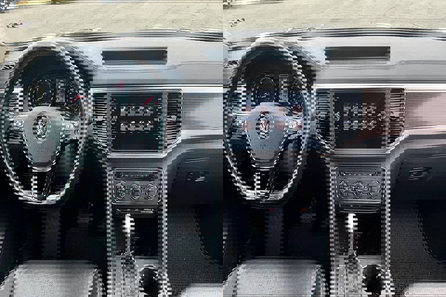 Used 2018 Volkswagen Atlas SE image 15