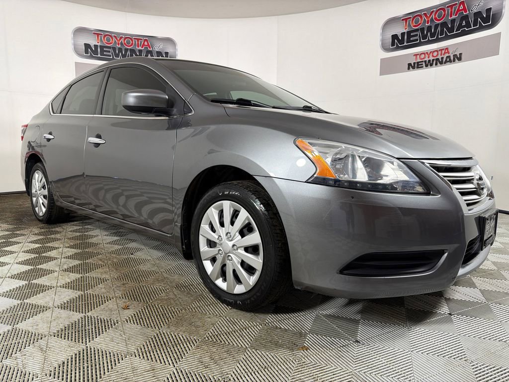 Used 2015 Nissan Sentra S image 1