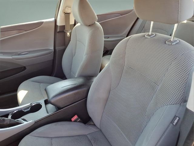 Used 2012 Hyundai Sonata GLS FWD image 13
