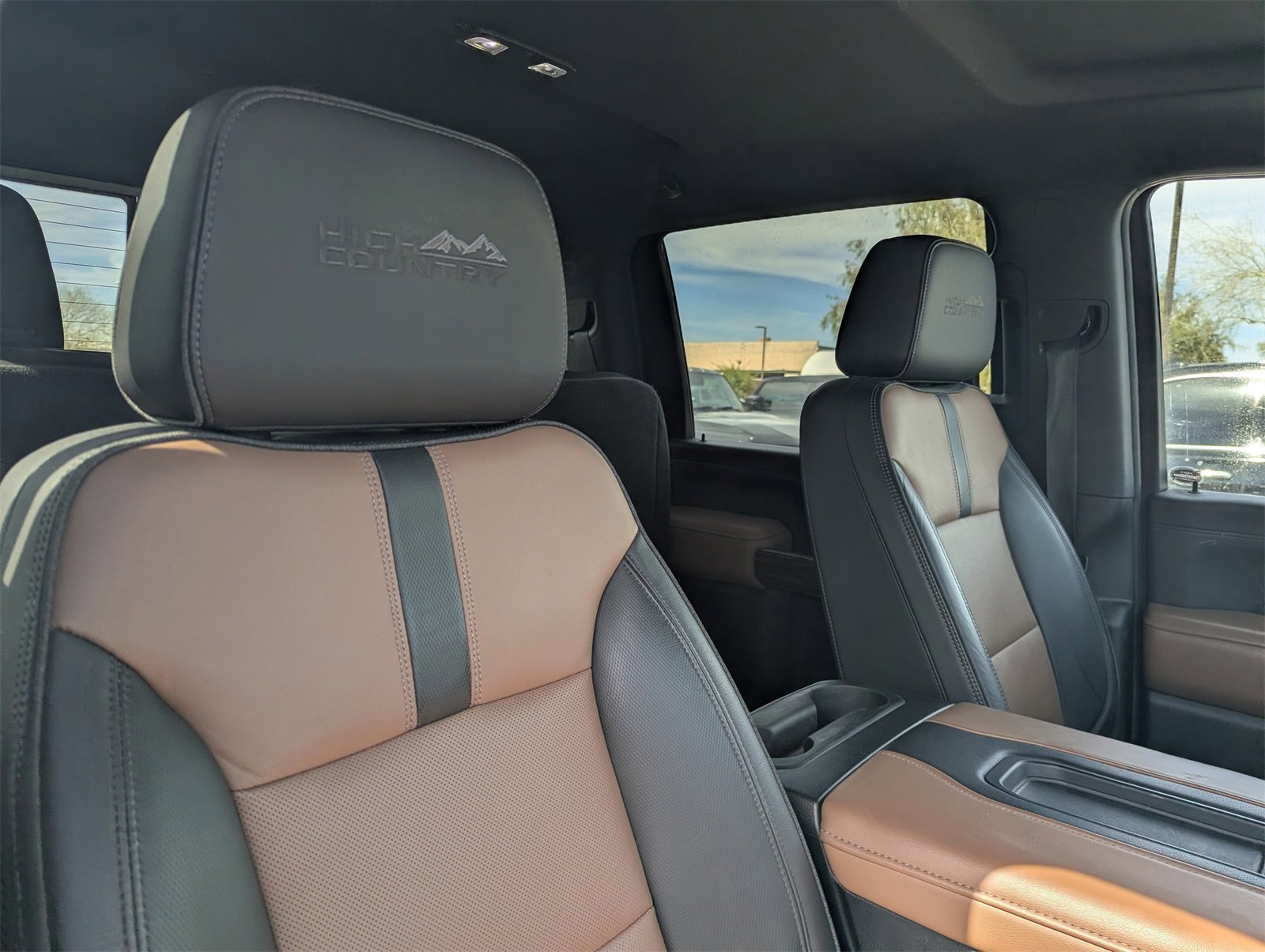 Used 2020 Chevrolet Silverado 2500 High Country w/ Z71 Off-Road Package image 6