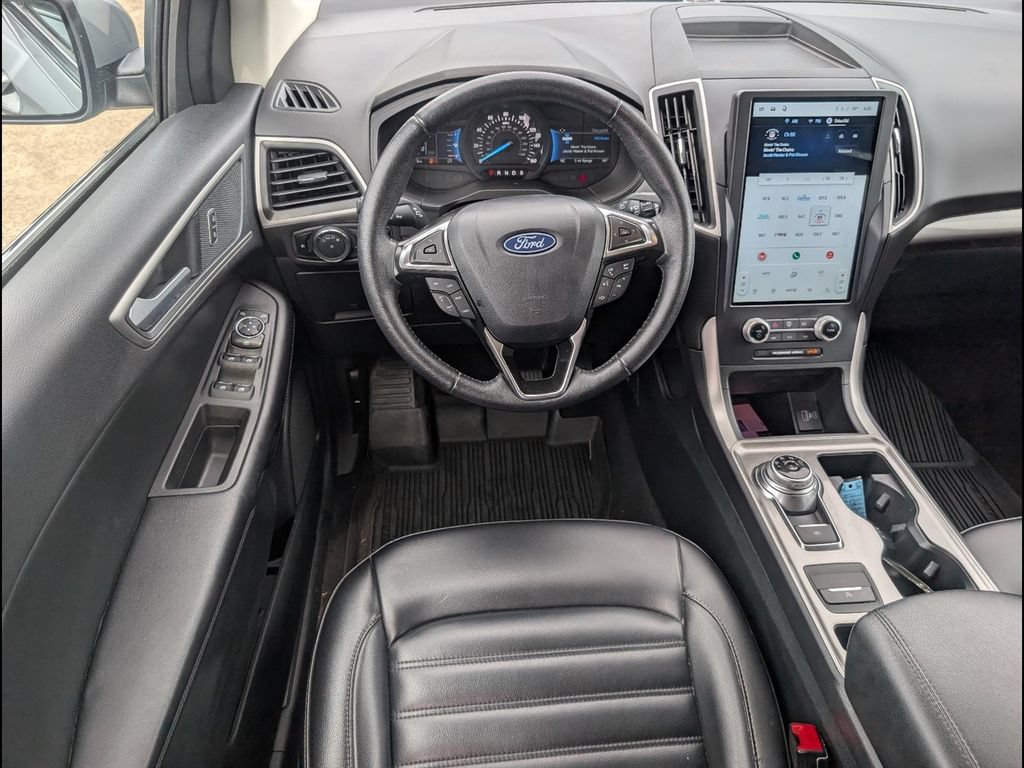 Used 2024 Ford Edge SEL w/ Convenience Package AWD/4WD image 11