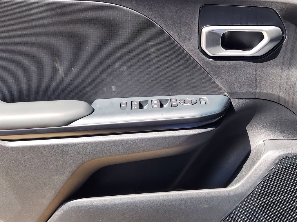 New 2026 Kia K4 FWD image 17
