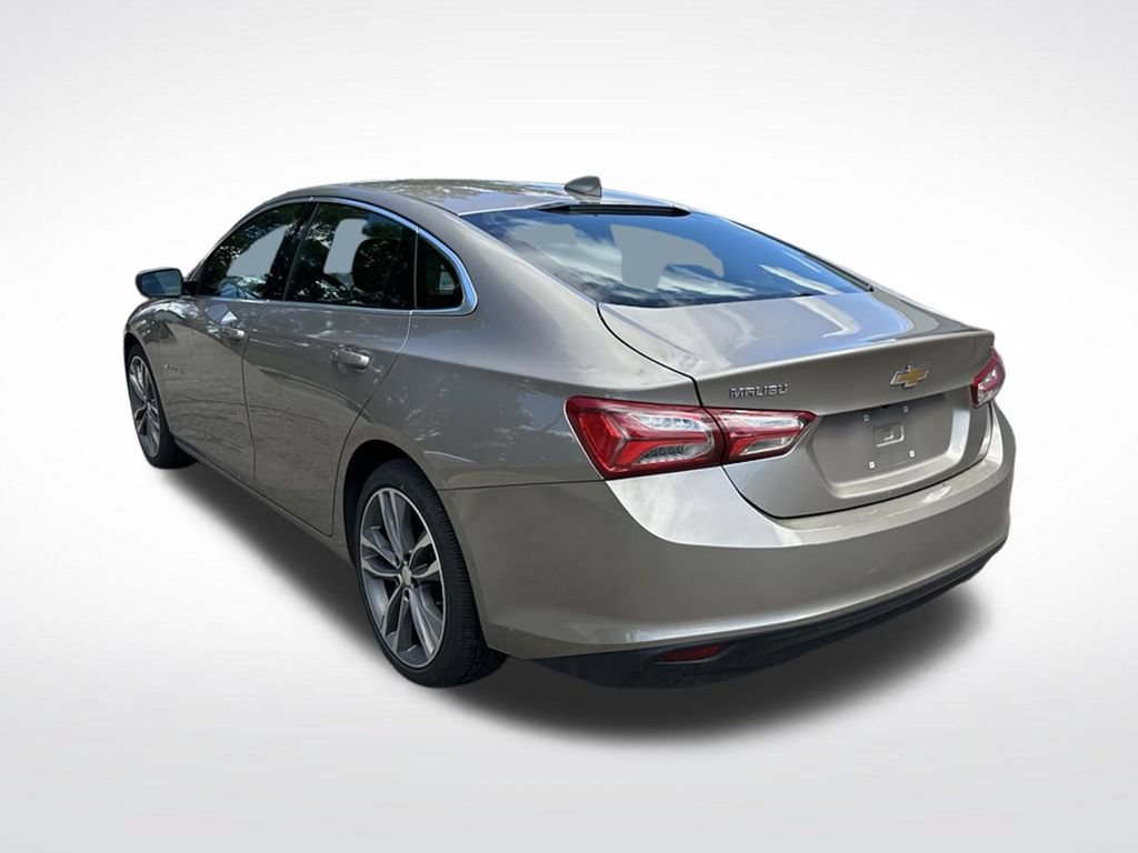 Used 2022 Chevrolet Malibu LT FWD image 3