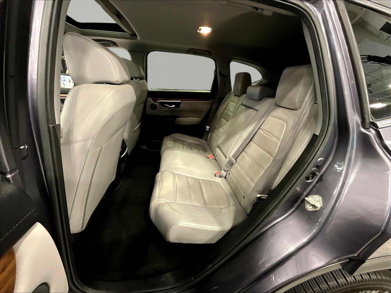 Used 2017 Honda CR-V Touring image 22