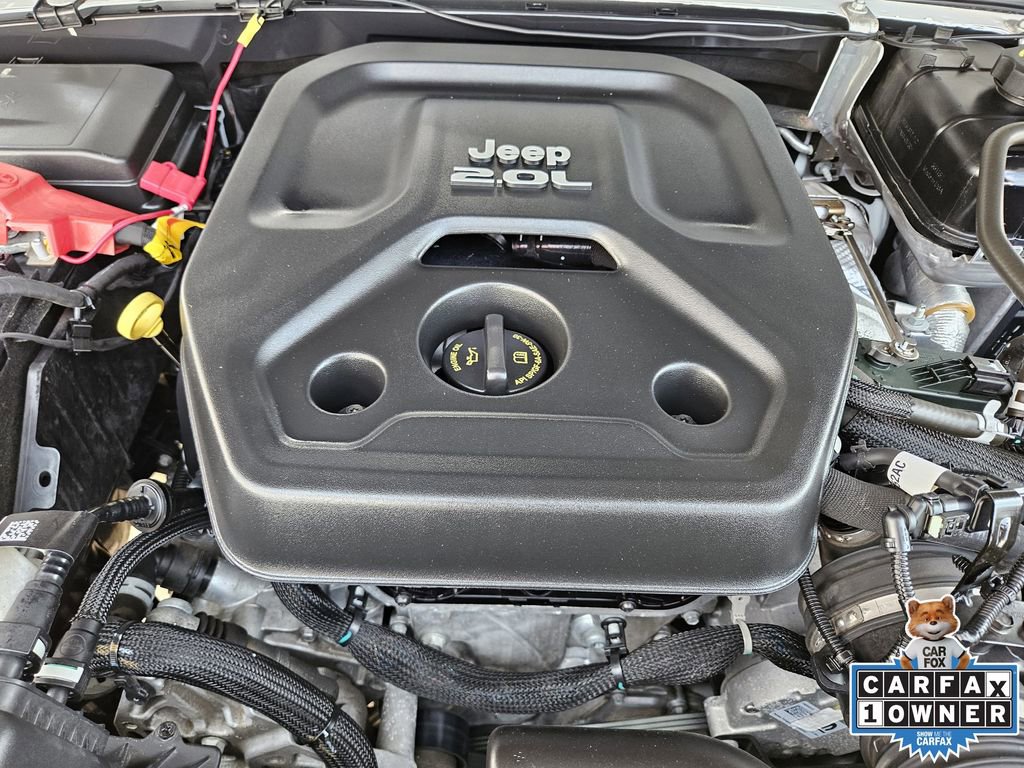 Used 2022 Jeep Wrangler Unlimited Sahara w/ Cold Weather Group image 30