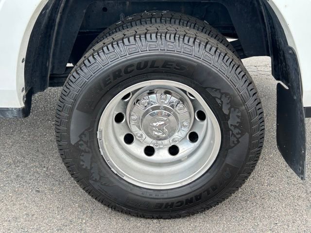 Used 2020 RAM 3500 Limited image 11