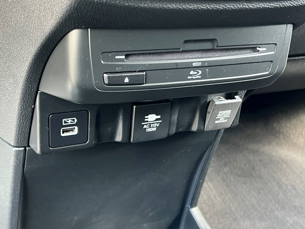 Used 2023 Honda Odyssey Elite image 31