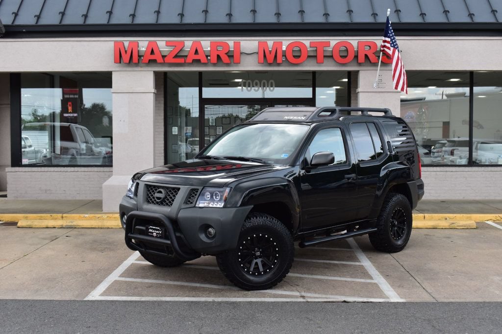 Used 2010 Nissan Xterra X AWD/4WD image 2