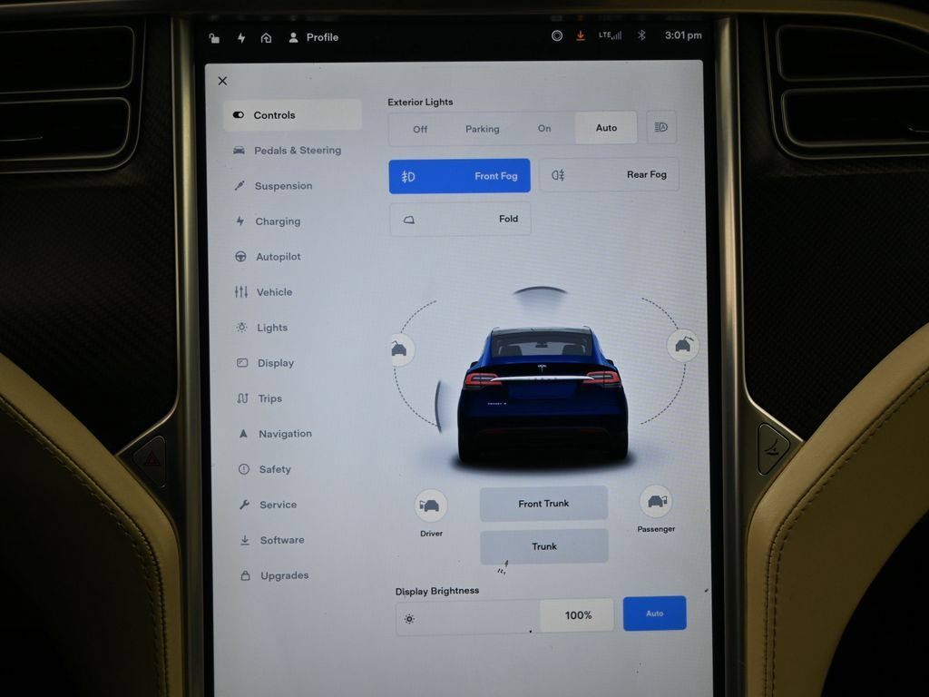 Used 2017 Tesla Model X 100D AWD/4WD image 25