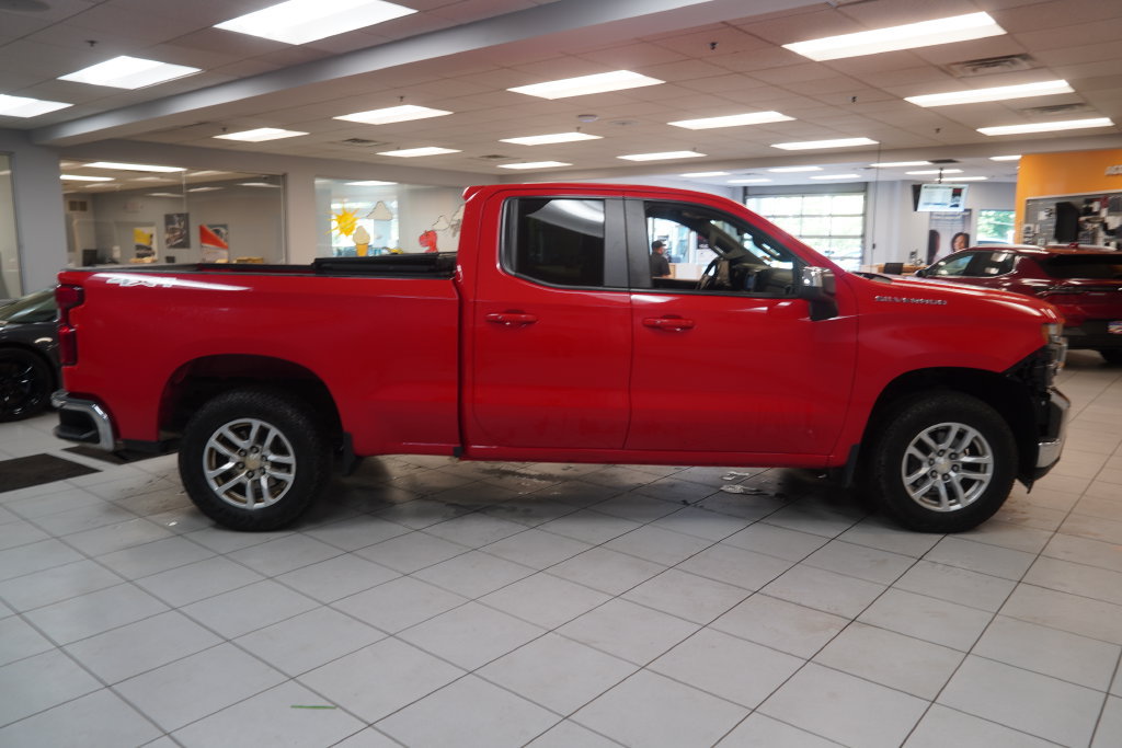 Used 2019 Chevrolet Silverado 1500 LT w/ All-Star Edition AWD/4WD image 12