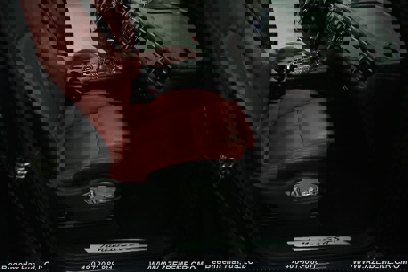 Used 2018 Porsche Macan GTS AWD/4WD image 19