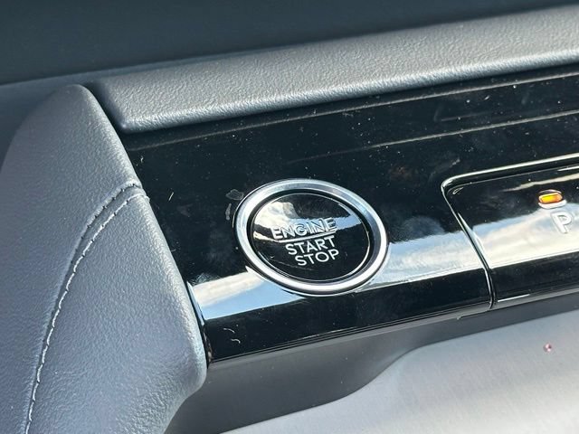 New 2027 Lincoln Navigator Reserve w/ Jet Appearance Package AWD/4WD image 11