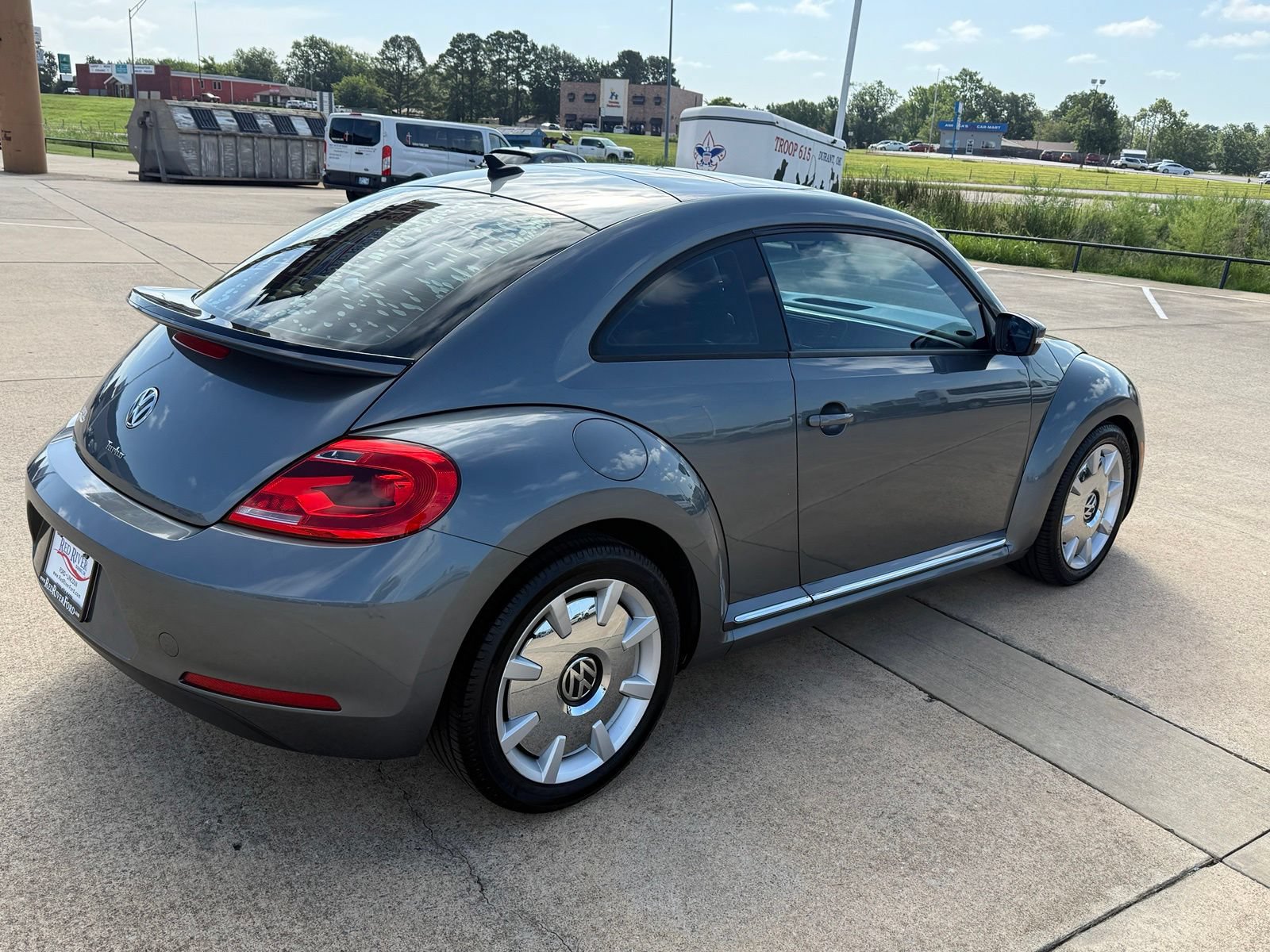 Used 2016 Volkswagen Beetle 1.8T SEL FWD image 5