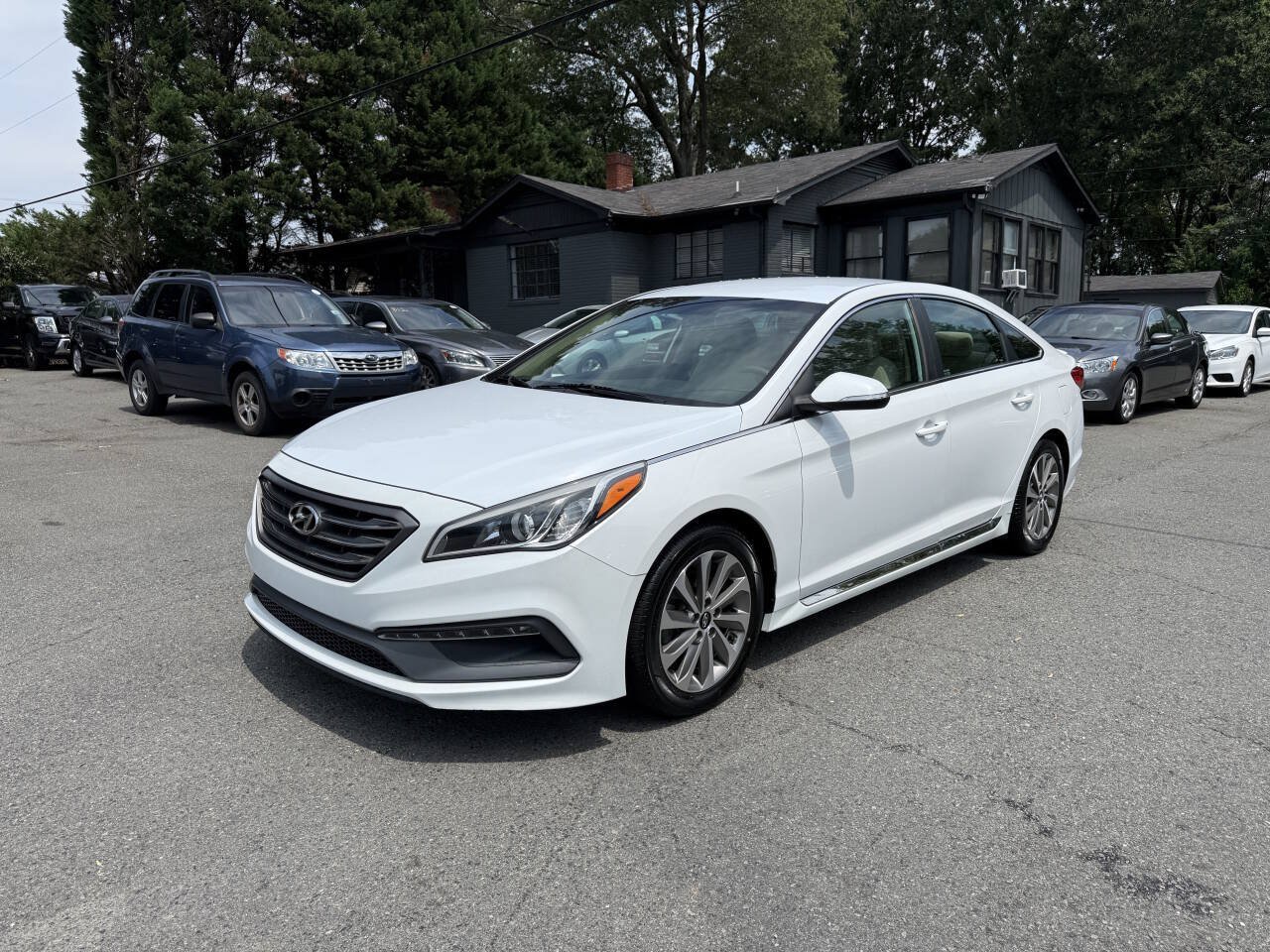 Used 2015 Hyundai Sonata Sport FWD image 2