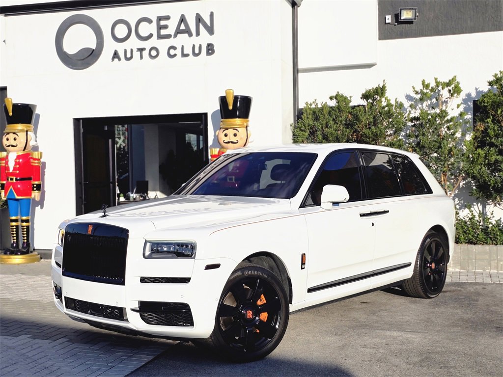 Used 2022 Rolls-Royce Cullinan image 1