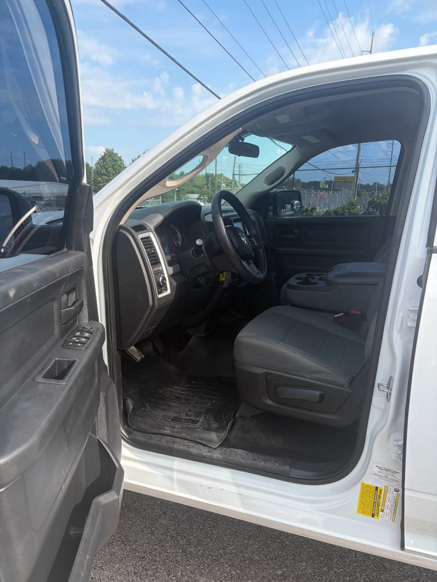 Used 2016 RAM 1500 Express AWD/4WD image 11