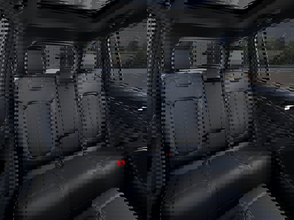 New 2025 Jeep Grand Cherokee Overland w/ Adv Protech Group III image 15