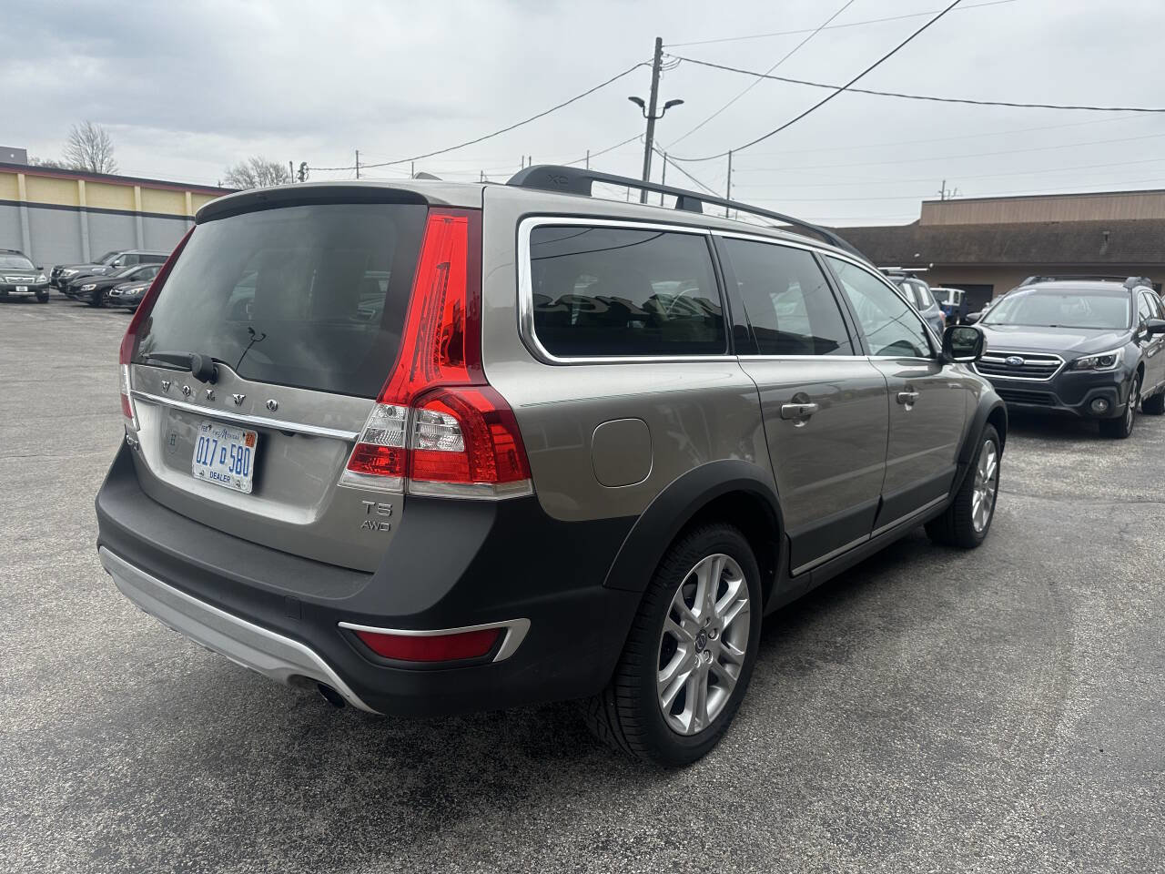 Used 2016 Volvo XC70 T5 Premier w/ Proximity Package AWD/4WD image 20