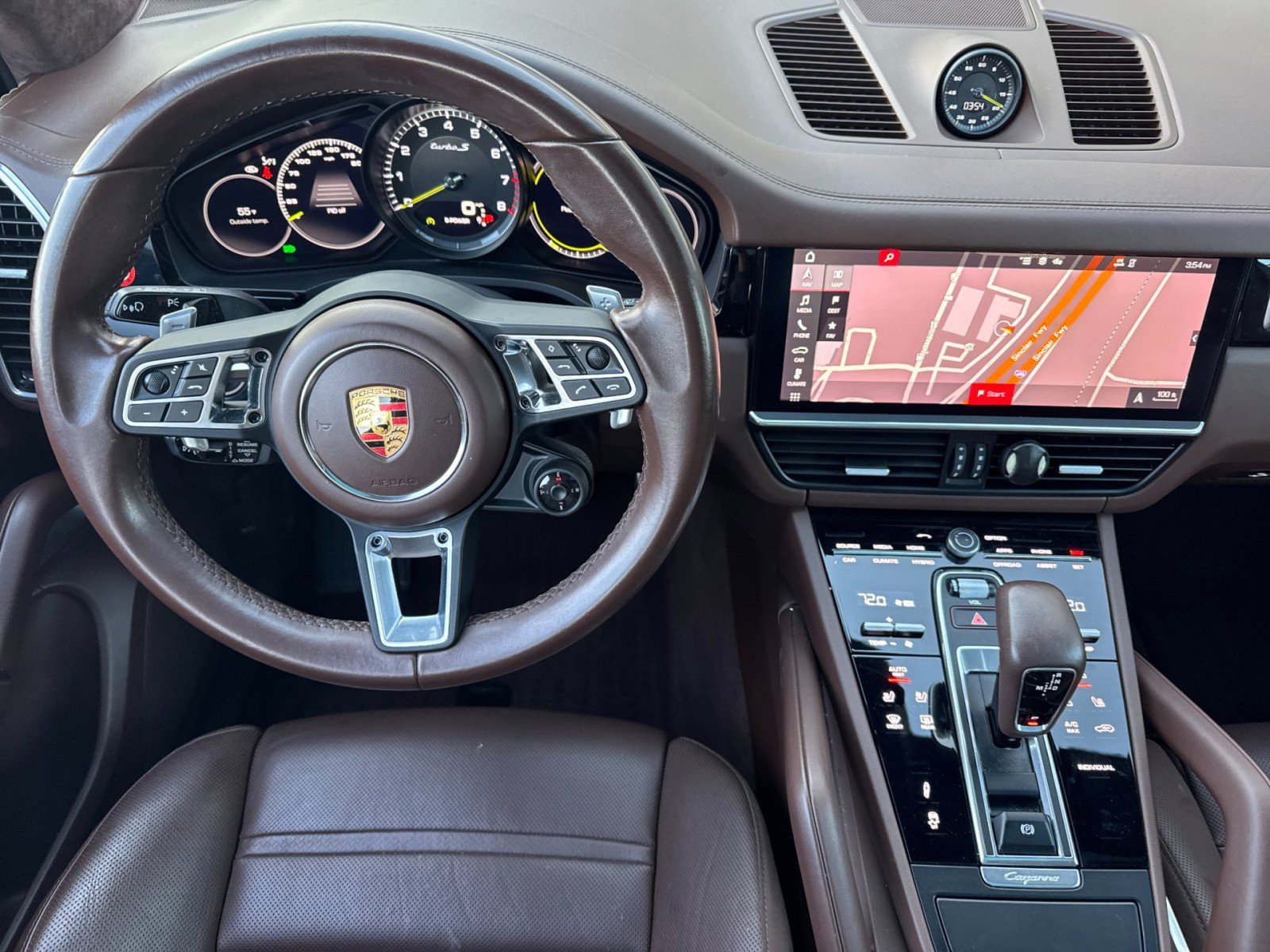 Used 2021 Porsche Cayenne Turbo S image 14