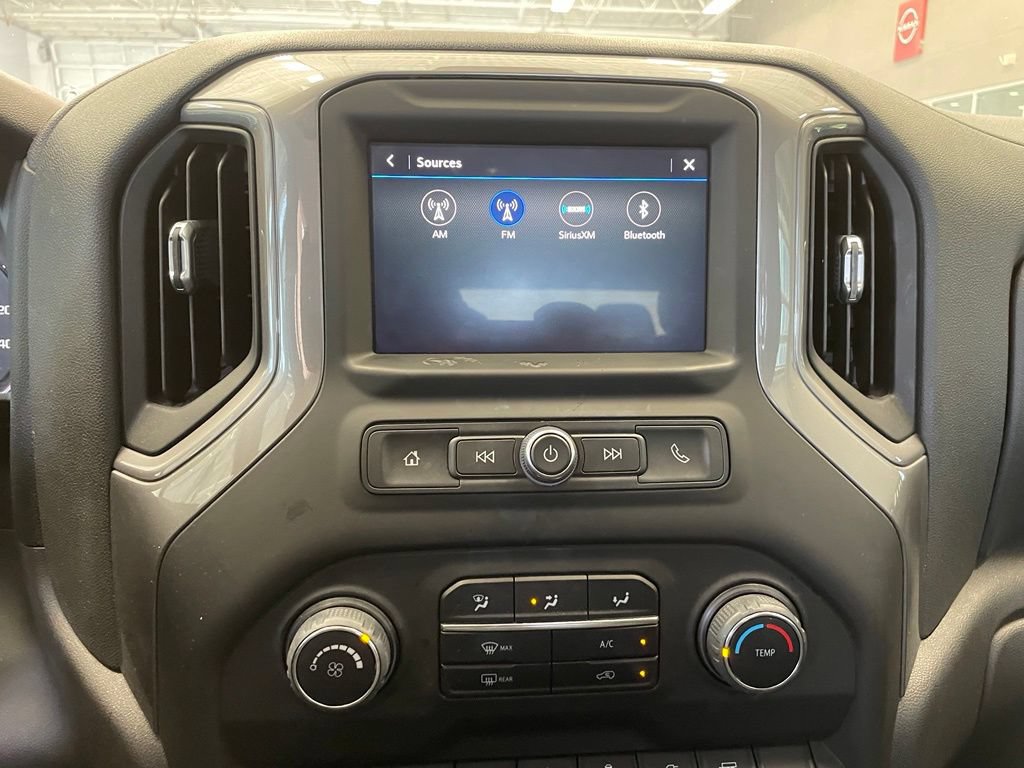 Used 2021 Chevrolet Silverado 1500 Custom w/ Safety Confidence Package RWD image 15