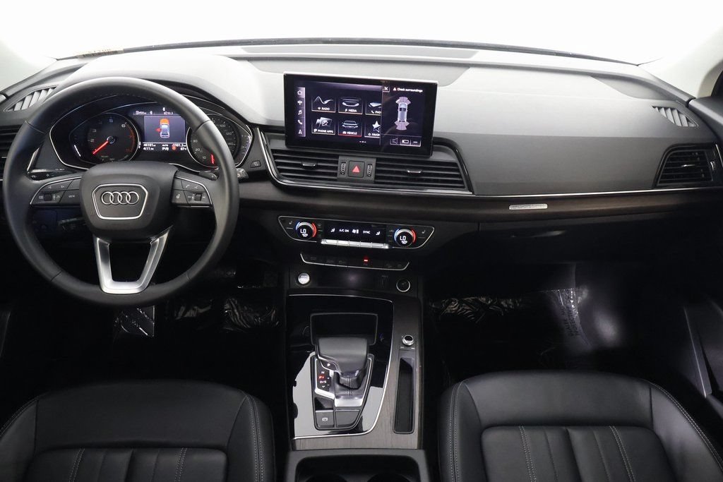 Used 2023 Audi Q5 2.0T Premium w/ Convenience Package AWD/4WD image 8