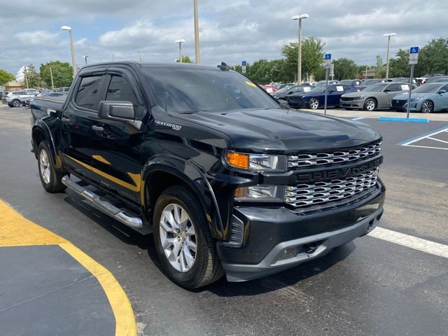 Used 2020 Chevrolet Silverado 1500 Custom w/ Custom Value Package image 2