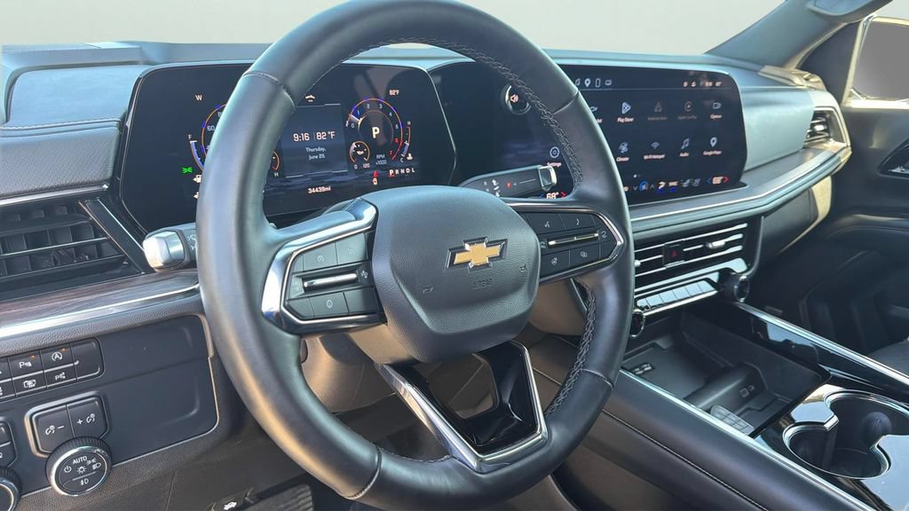 Certified 2025 Chevrolet Suburban Premier AWD/4WD image 24