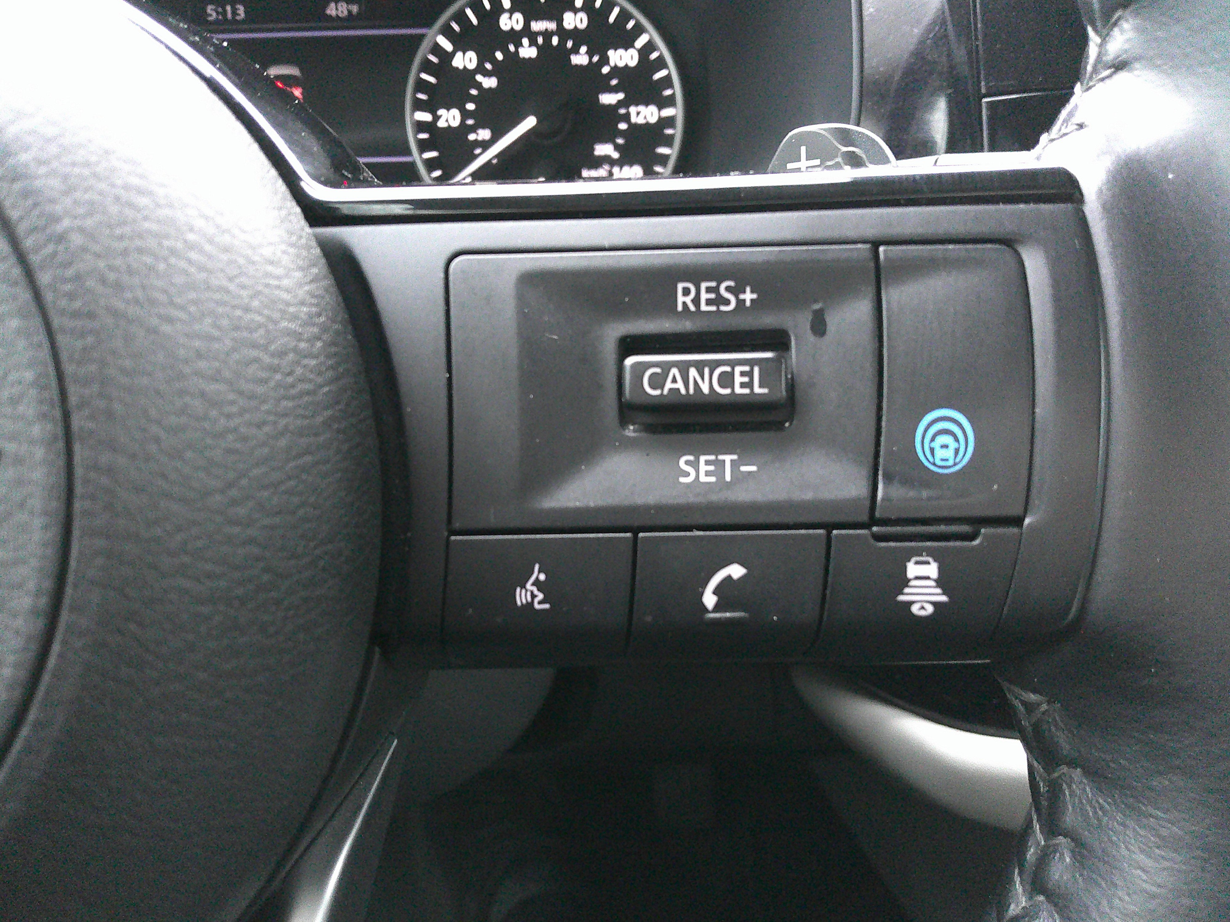 Used 2022 Nissan Pathfinder SL w/ SL Black Package image 22