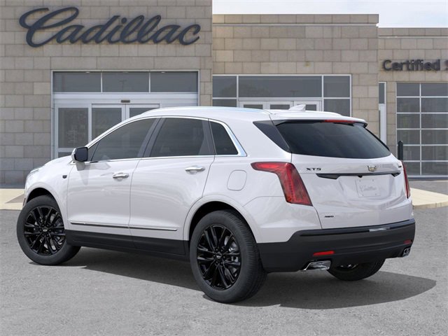 New 2026 Cadillac XT5 Luxury w/ LPO, ONYX Package image 3