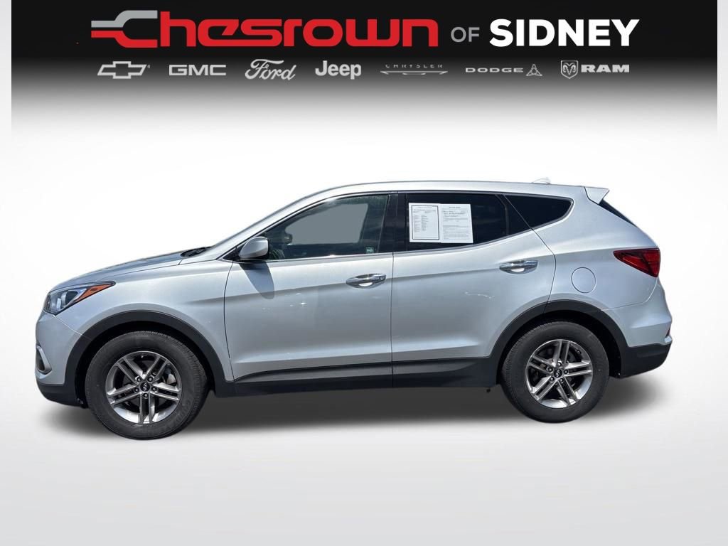 Used 2017 Hyundai Santa Fe Sport FWD image 2